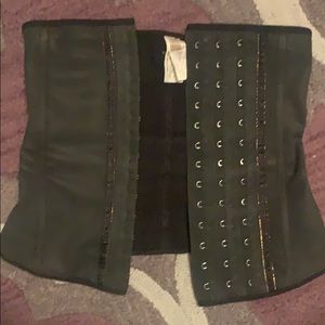 Ann Chery Waist Trainer